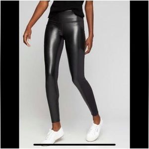 ATHLETA All Over Gleam Faux Leather Tight Leggings Black Size XS